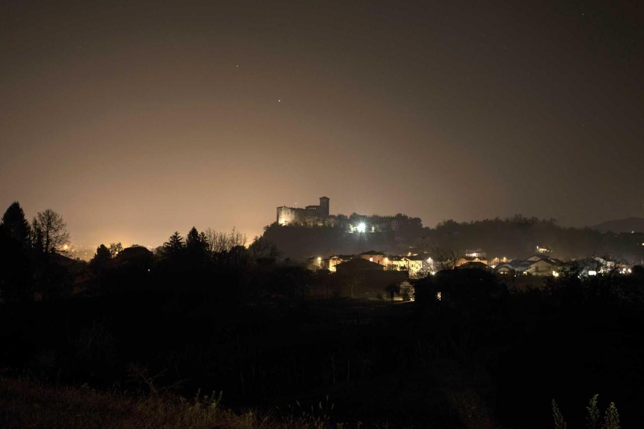 Cascina Canee Angera Εξωτερικό φωτογραφία